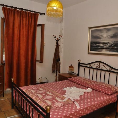 Sineti Miltiadis Apartments מראה חיצוני תמונה